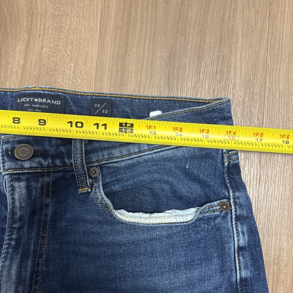 Lucky Brand Jeans 121 Men 32x32 Blue Slim Straight‎ Fit Cotton Blend Light Wash - Picture 4 of 13